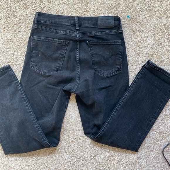 Levi’s high waisted straight black jeans - Picture 4 of 4